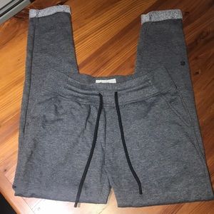 Champion cropped sweatpants size S